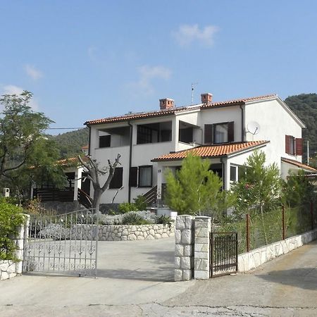 Holiday Home Vjeka Rab Town Habitación foto